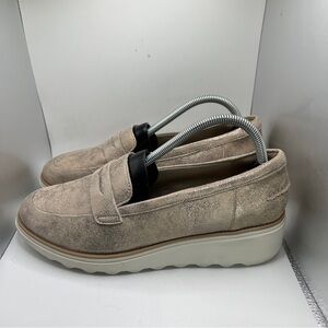 Women’s Clarks Sharon Ranch Penny Loafers Size 10